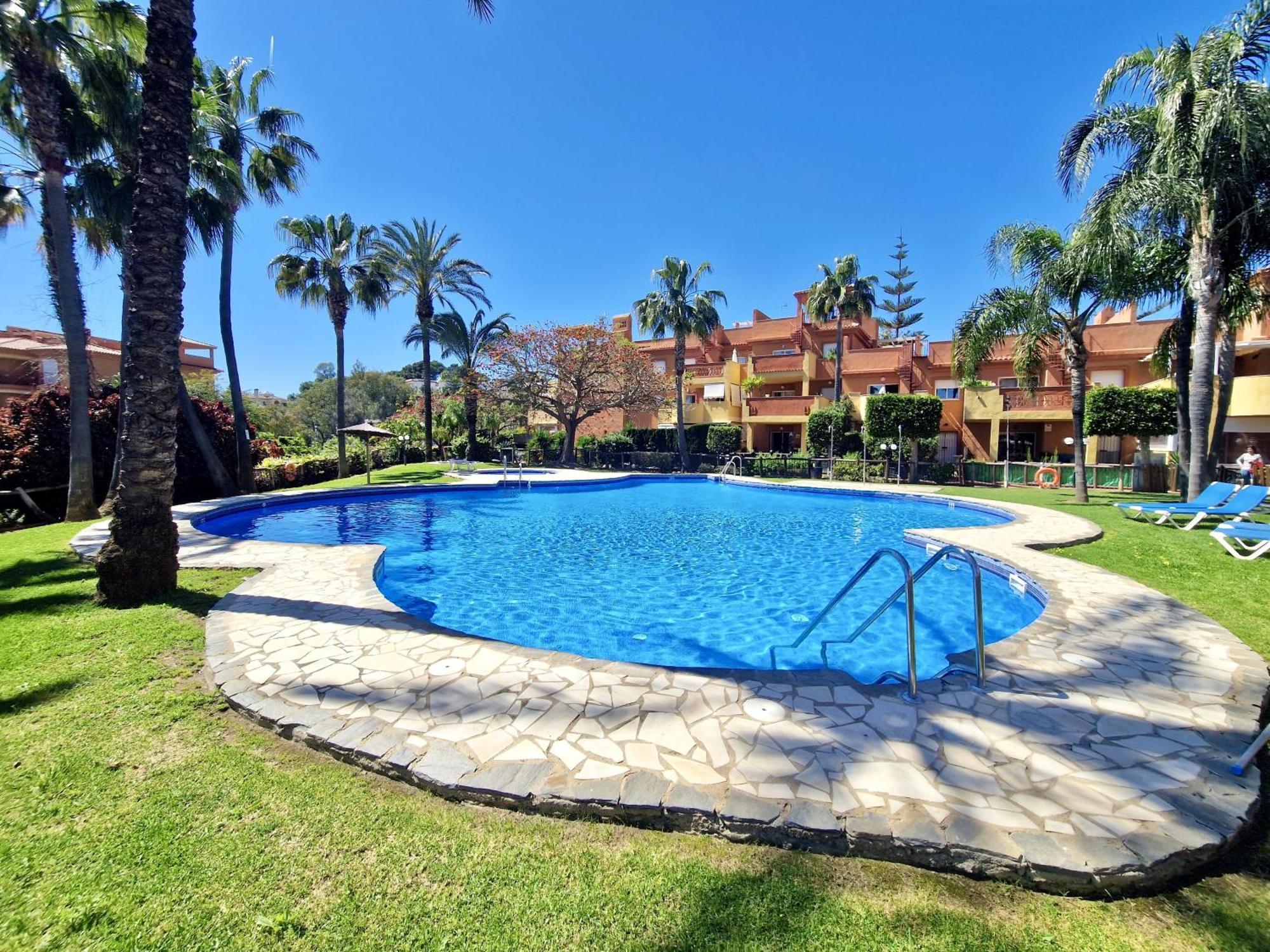 Apartment Sr Reserva De 2bdr With Private Garden *