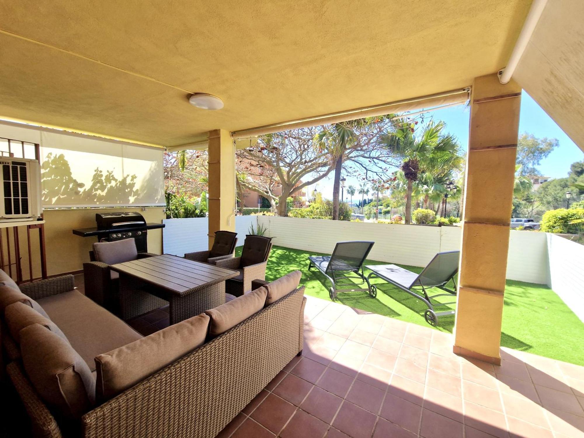 Sr Reserva De 2bdr With Private Garden * Marbella