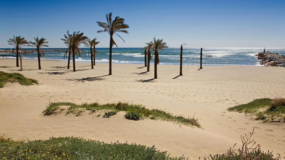 Sr Reserva De 2bdr With Private Garden Marbella