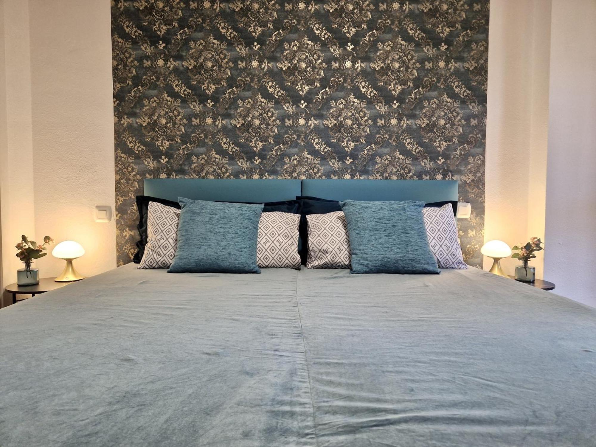 Sr Reserva De 2bdr With Private Garden Marbella