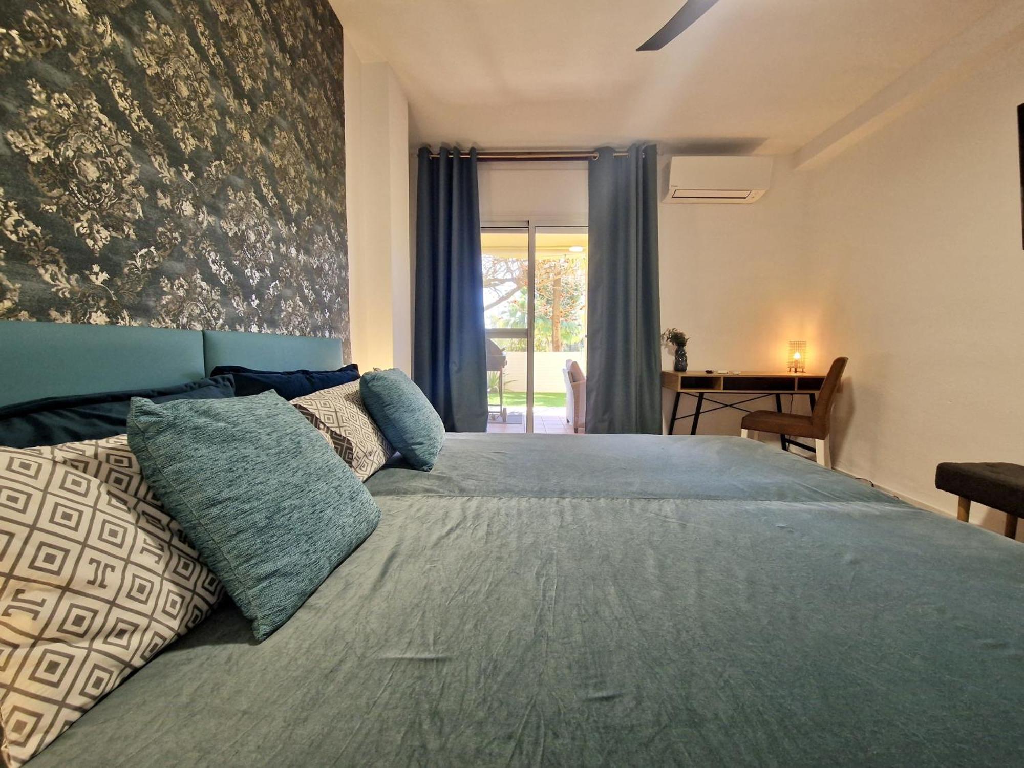 Sr Reserva De 2bdr With Private Garden Apartment